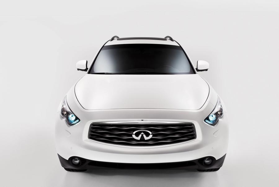  Infiniti FX50 S Limited Edition 2010 года  (фото 13 из 15)